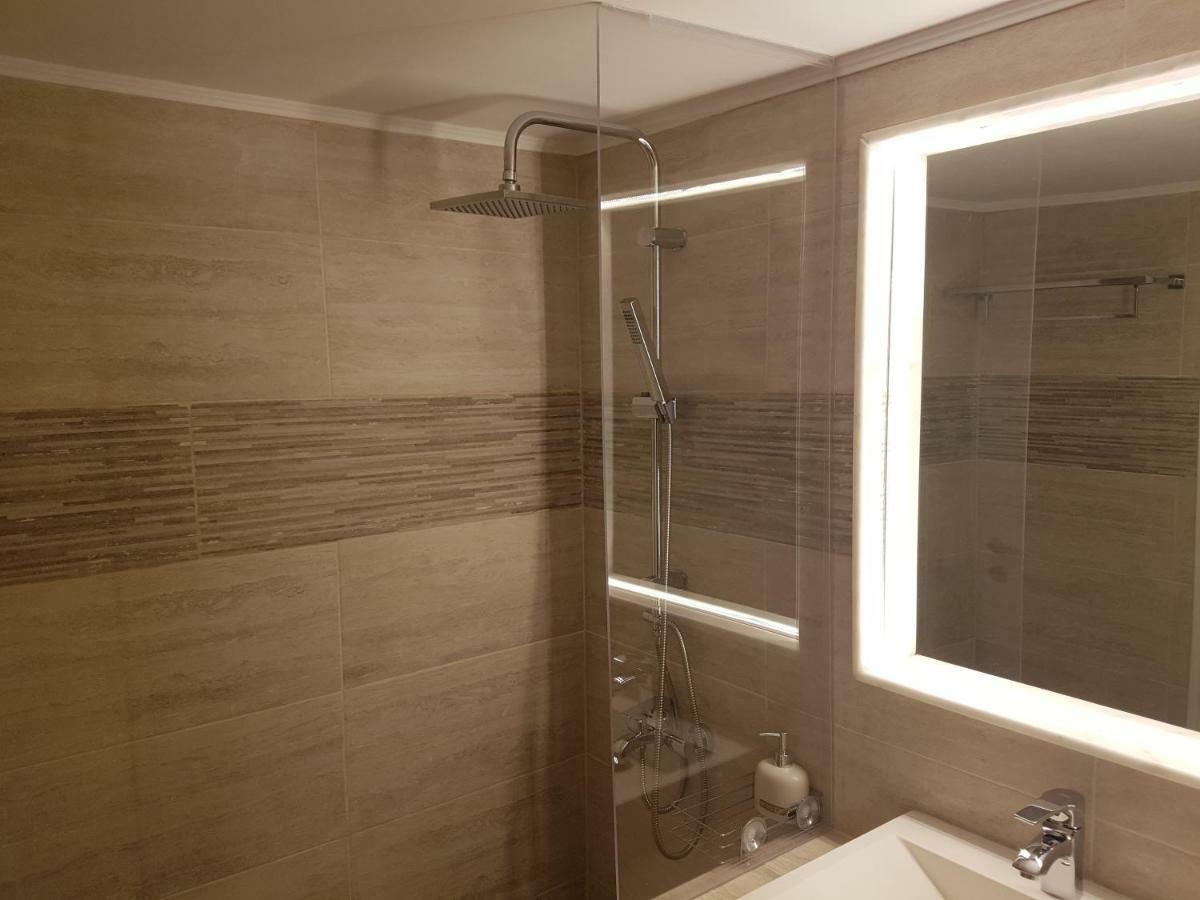 דירות אתונה John Beauty 50M2, Metro And Acropolis 5' מראה חיצוני תמונה